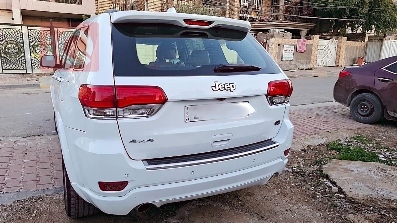 جيب جراند شيروكي